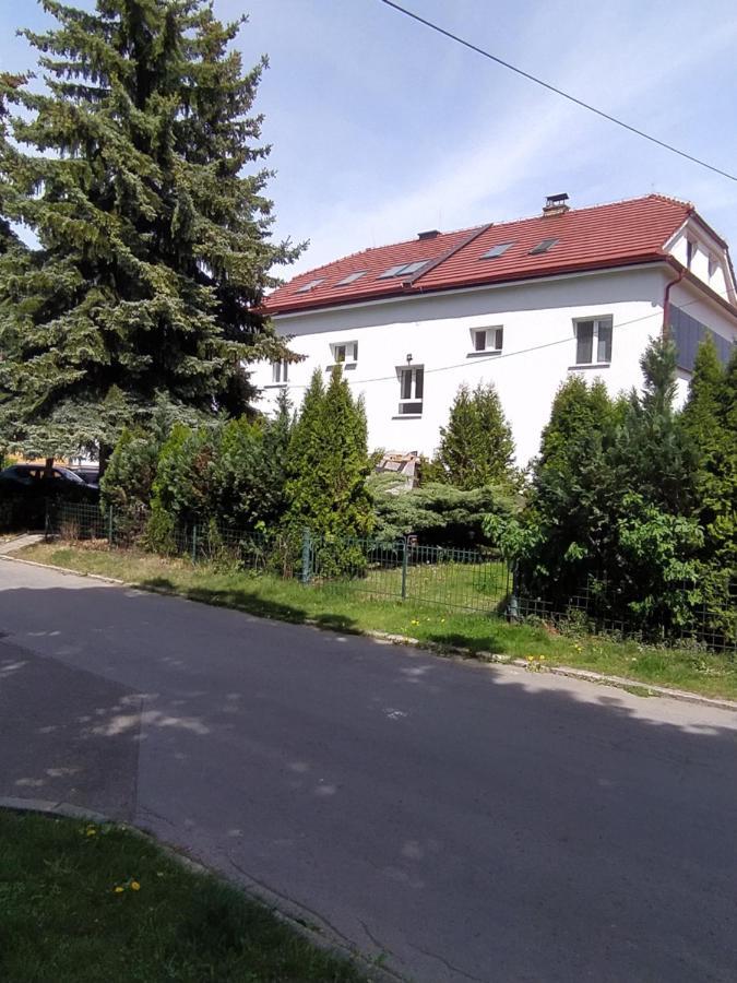 Apartman Fillomena Liptovsky Mikulas Exterior photo